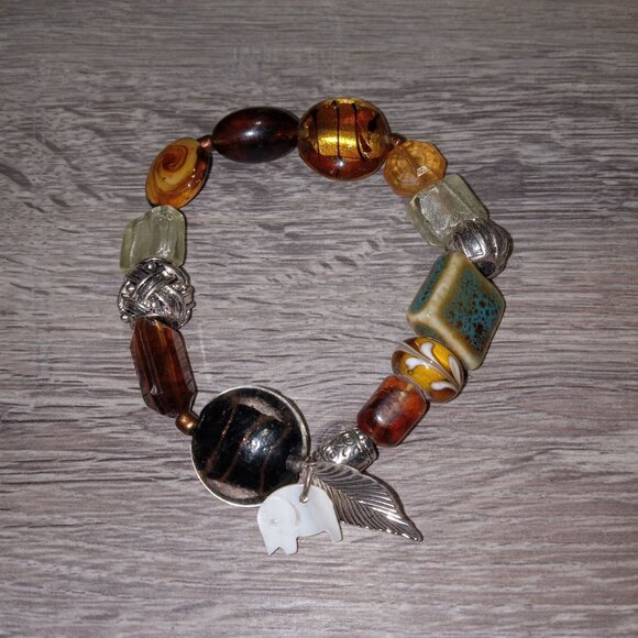 Vintage Beaded Stretch Bracelet With Elephant Charm & Mixed Beads Glass Boho - Picture 2 of 5